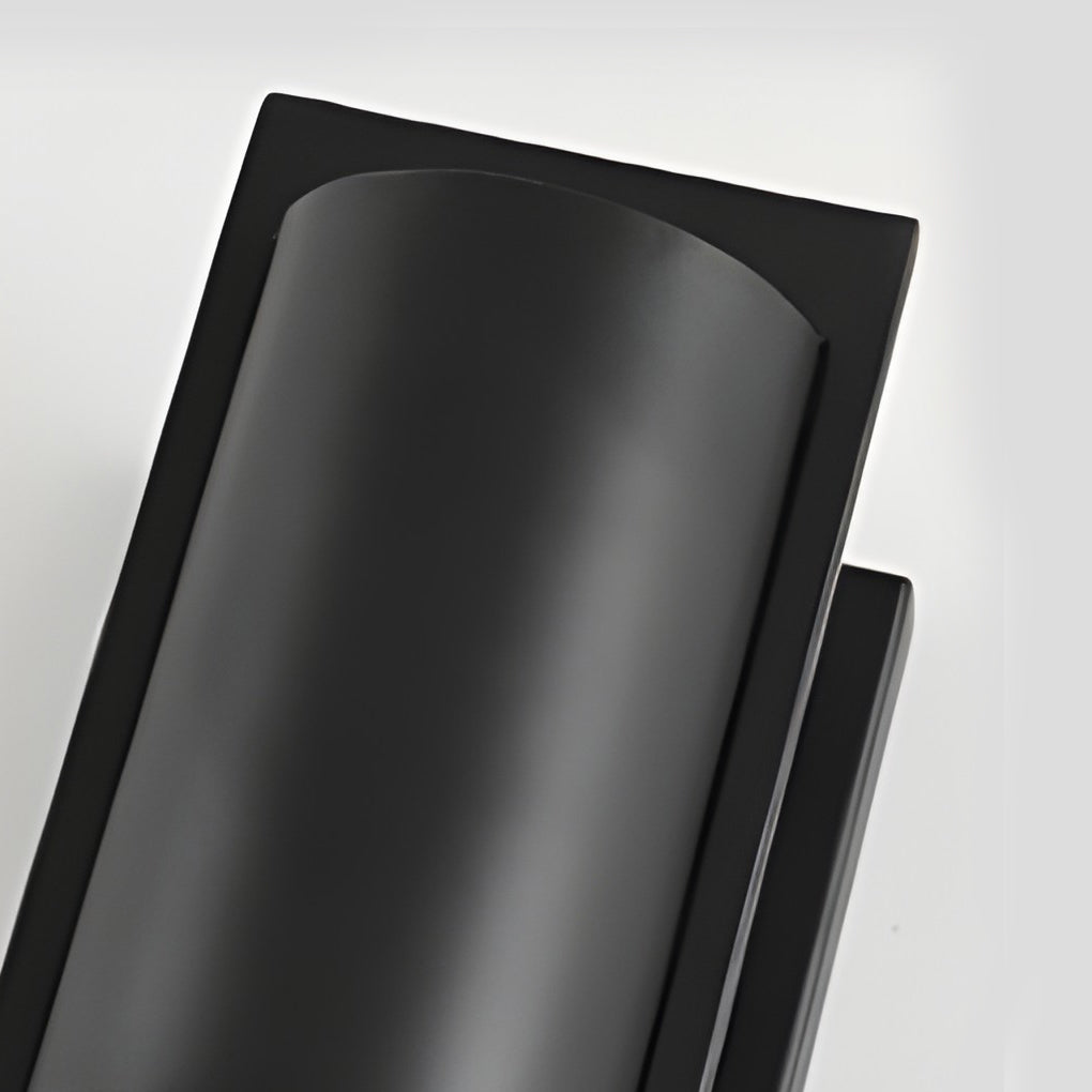 Fela Outdoor Vertical Cylinder Wall Light - Vorrenne