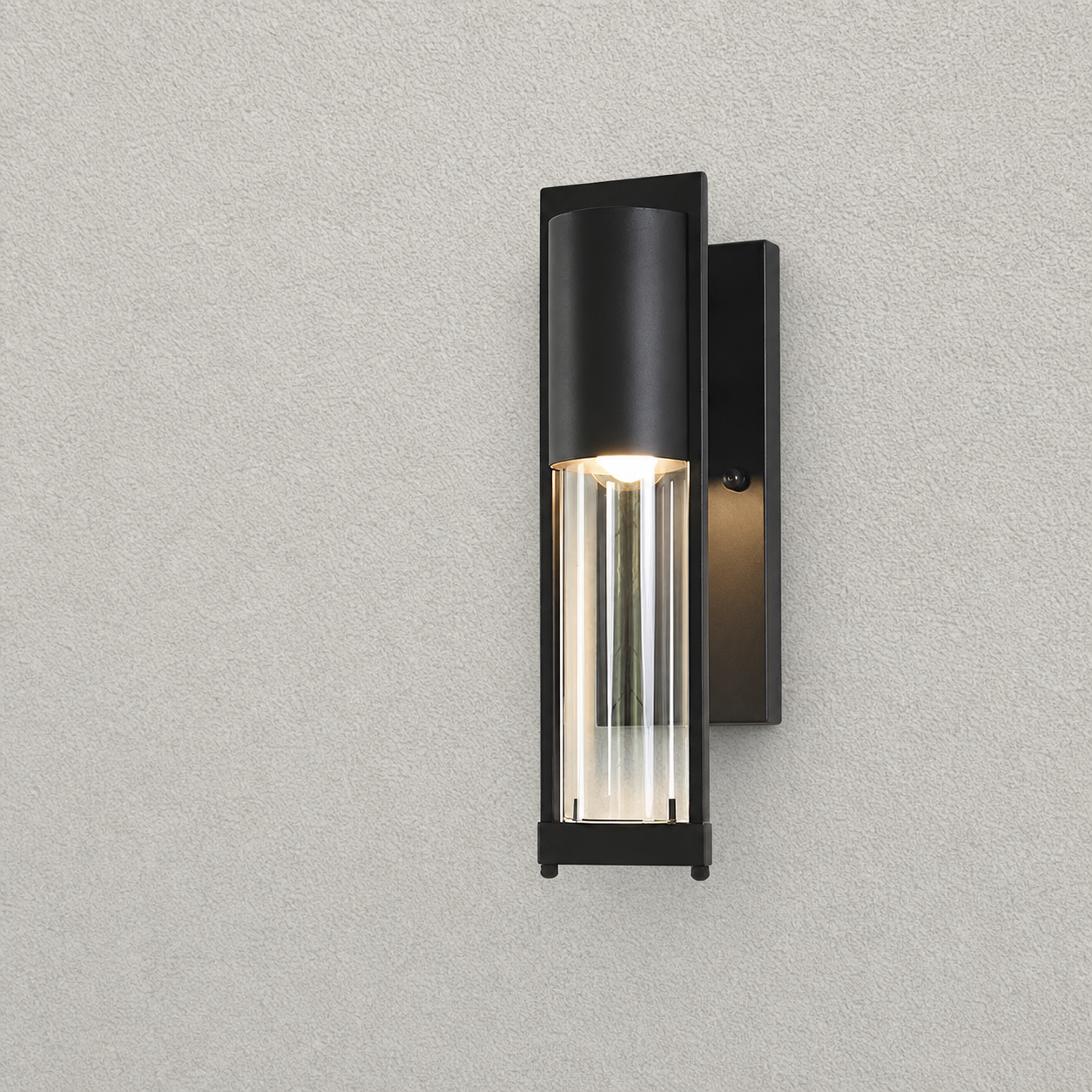Fela Outdoor Vertical Cylinder Wall Light - Vorrenne