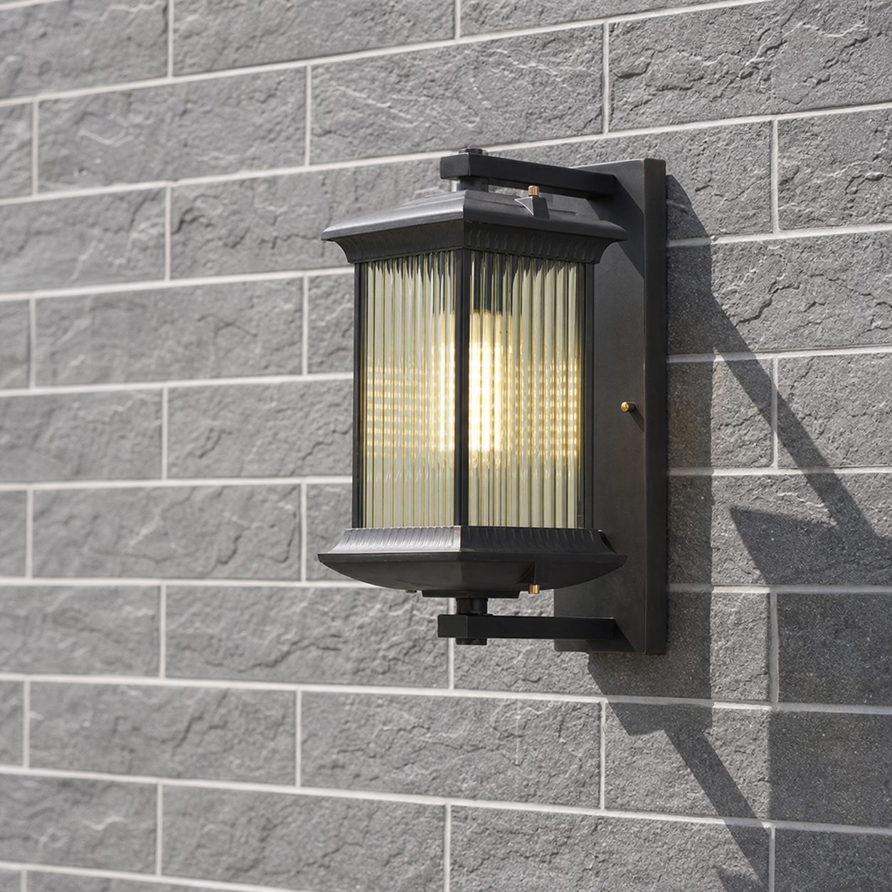 Liva Lantern Ribbed Wall Light - Vorrenne