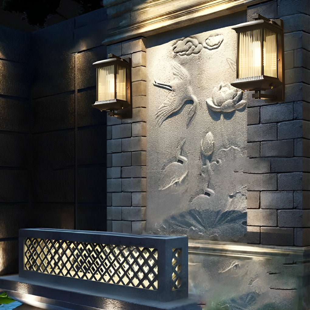Liva Lantern Ribbed Wall Light - Vorrenne