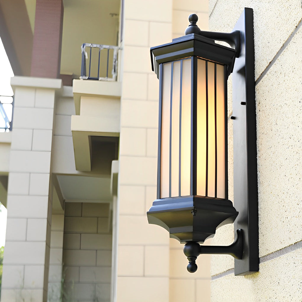 Lera Lantern Slats Outdoor Wall Light - Vorrenne