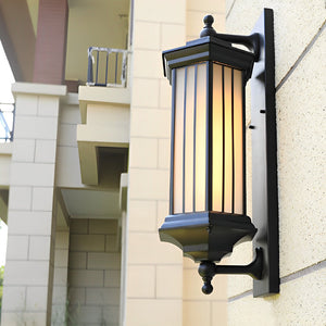 Lera Lantern Slats Outdoor Wall Light - Vorrenne