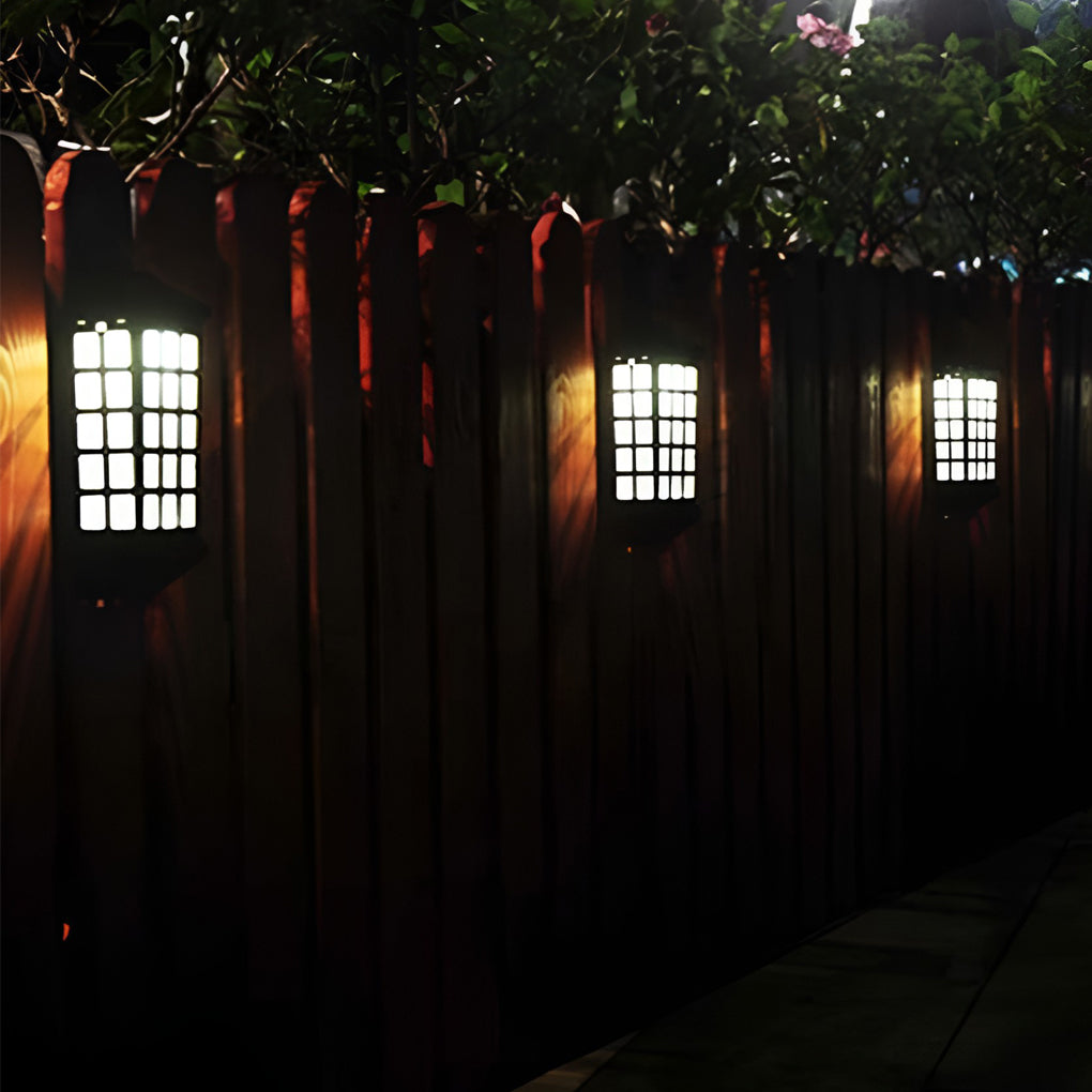 Siqu Solar Grid Outdoor Wall Light - Vorrenne